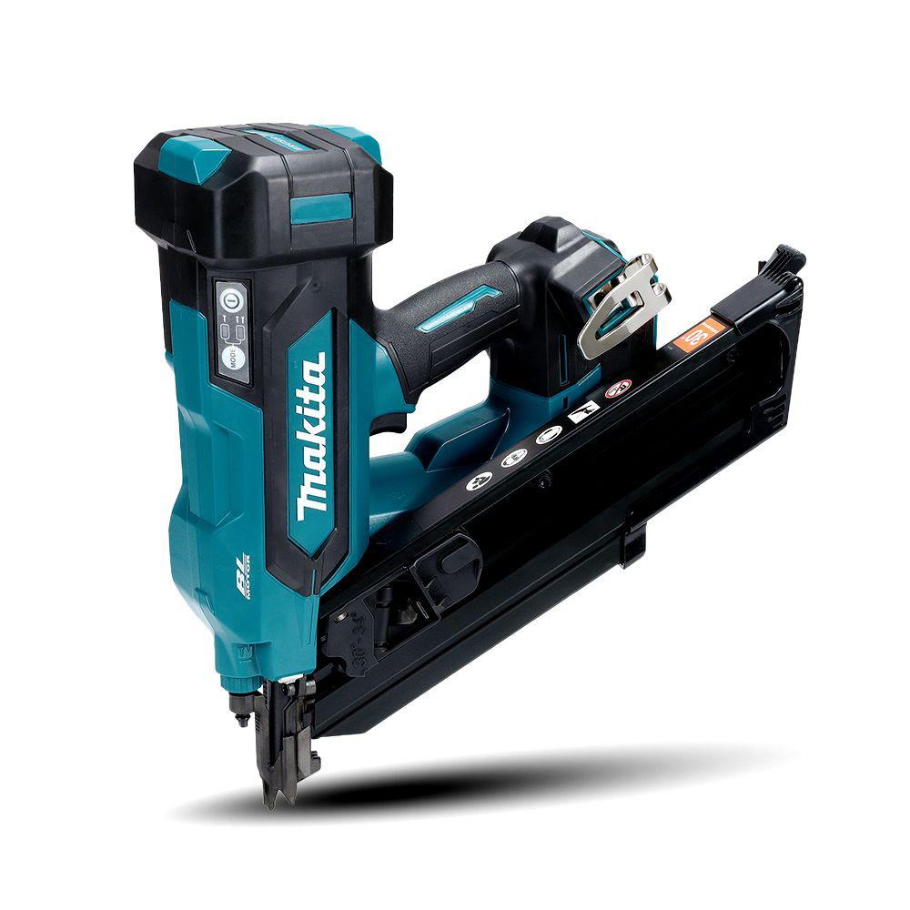 Makita DBN900ZK Clipped Head First Fix Nail Gun; 18 Volt; 51-91mm; 30-34° Nails; Body Only In Case